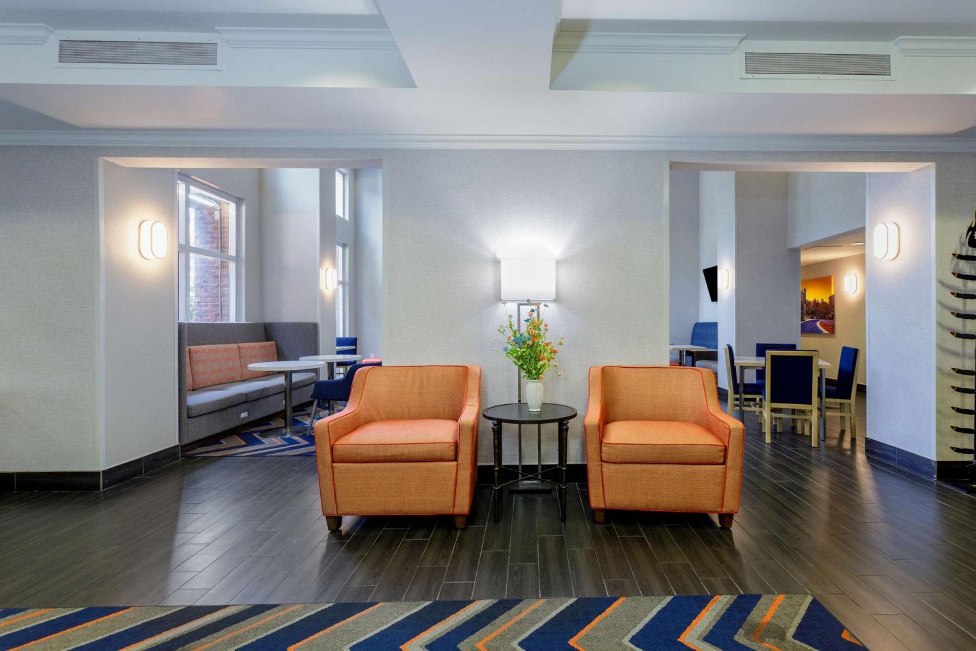 Hampton Inn & Suites Tallahassee I-10-Thomasville Road Екстериор снимка
