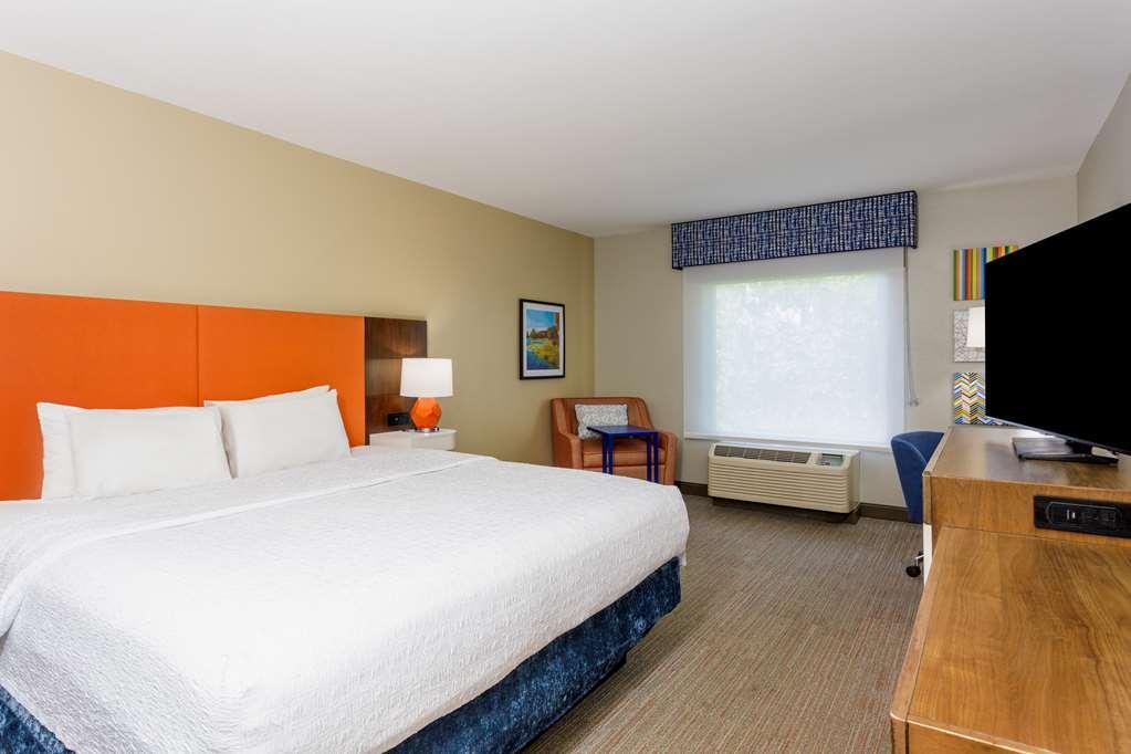 Hampton Inn & Suites Tallahassee I-10-Thomasville Road Стая снимка